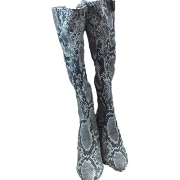 Marc Fisher medium calf tall shaft boots - Picture 1 of 13